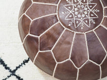 Load image into Gallery viewer, leather  brown - Ottoman
