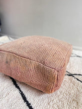 Load image into Gallery viewer, Moroccan floor ottoman/Moroccan pouffs
