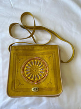 Load image into Gallery viewer, Tetouani messenger bag - Mustard Yellow

