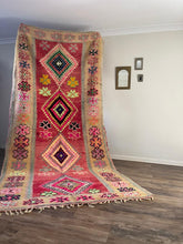 Load image into Gallery viewer, Vintage Boujaad -315cm x 160cm - Layoune
